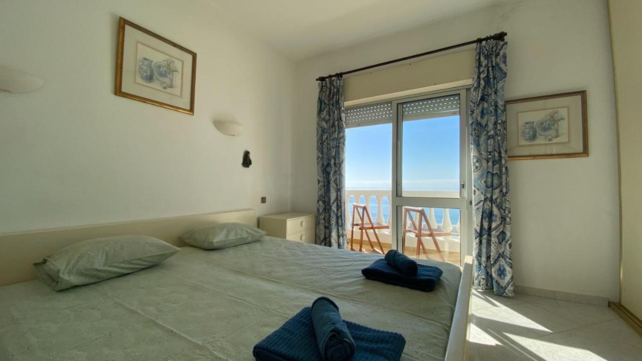 Rosa Guest House #6 - Com Vista Mar, Mesmo Em Frente A Praia Do Inatel Em 阿尔布费拉 外观 照片