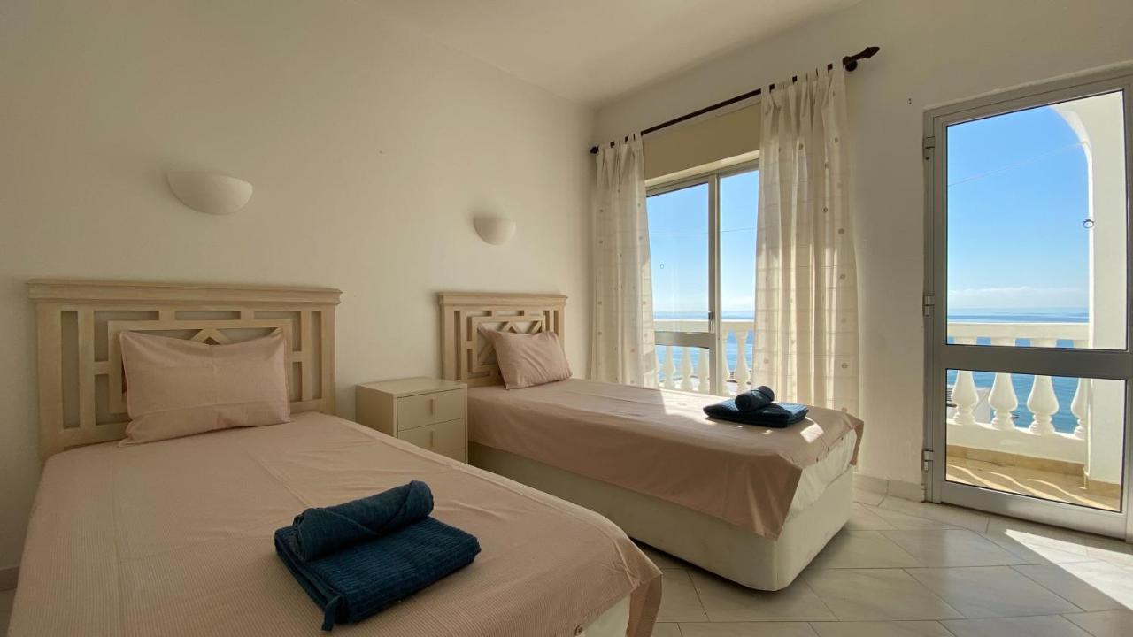 Rosa Guest House #6 - Com Vista Mar, Mesmo Em Frente A Praia Do Inatel Em 阿尔布费拉 外观 照片